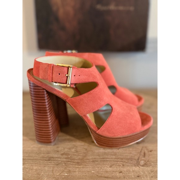 Michael Kors Coral Suede Platform Block Heel Sandals Women's Size 6M - Picture 4 of 7
